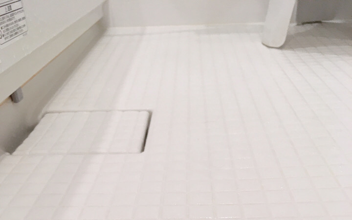 東京ベイ東急ホテルの浴室の床